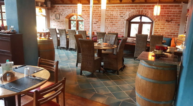 Swiss Hutte Restaurant